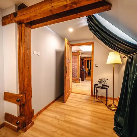 Castle King's Chic Apartment