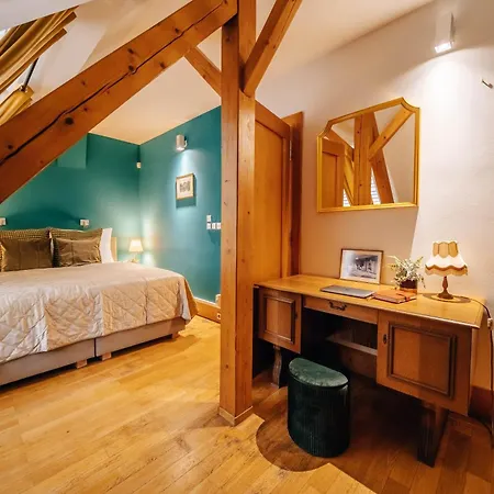 Apartment Castle King's Chic